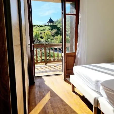 Maison Vidal, Au Pied De L'aubrac Ferienhaus *