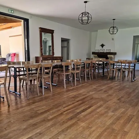 Maison Vidal, Au Pied De L'aubrac Semesterbostad Coubisou