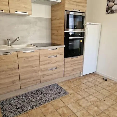 Maison Vidal, Au Pied De L'aubrac Coubisou