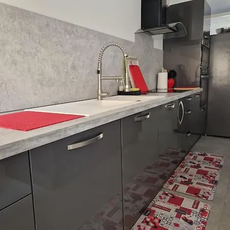 Maison Vidal, Au Pied De L'aubrac *