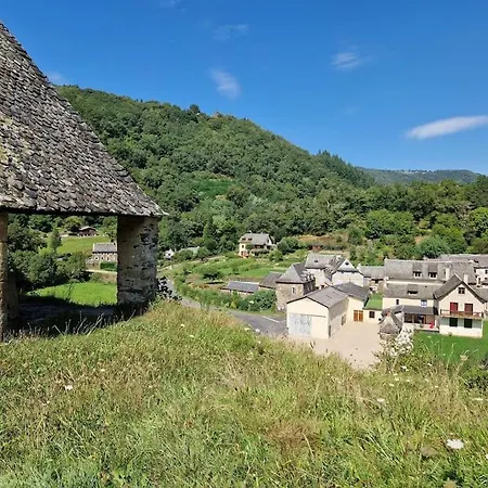 Maison Vidal, Au Pied De L'aubrac