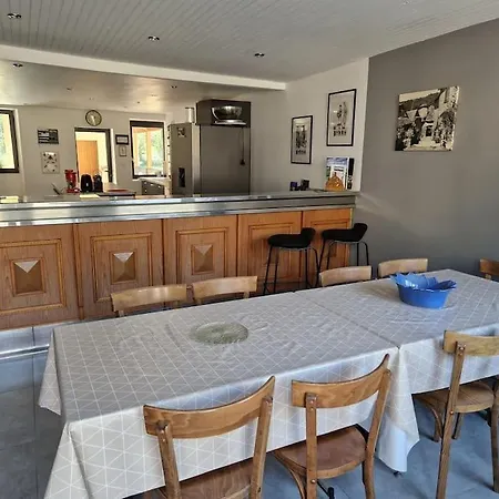 Maison Vidal, Au Pied De L'aubrac Holiday home