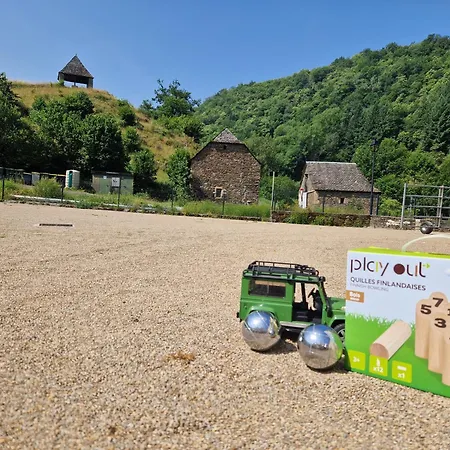 Maison Vidal, Au Pied De L'aubrac *