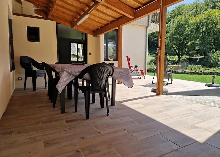 Σπίτι διακοπών Maison Vidal, Au Pied De L'aubrac Coubisou