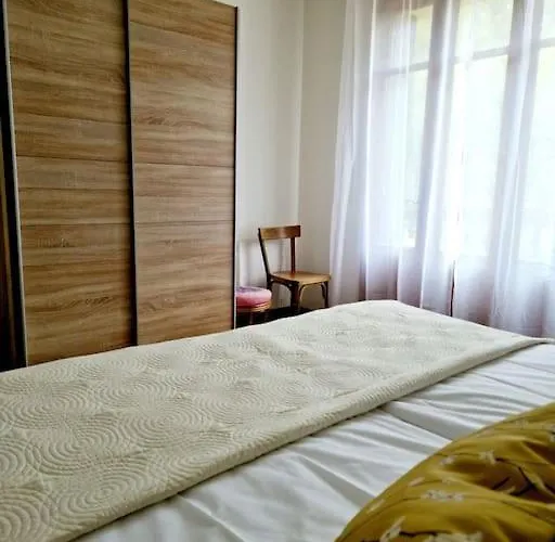 Maison Vidal, Au Pied De L'aubrac *