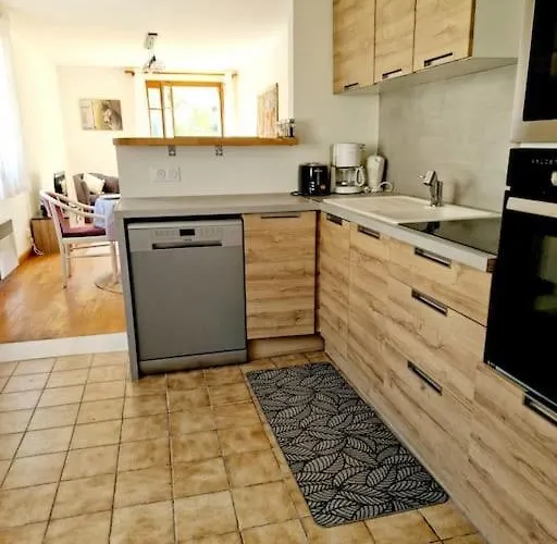 Maison Vidal, Au Pied De L'aubrac * Coubisou