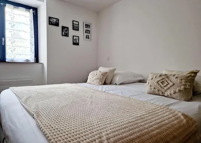 Maison Vidal, Au Pied De L'aubrac Coubisou